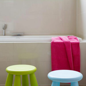 How to use colors in children’s bathroom