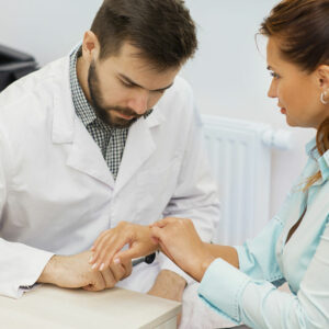 Plaque psoriasis – What it looks like, management tips and more