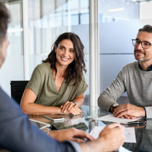 6 Benefits of Hiring a Solicitor to Draft a Will